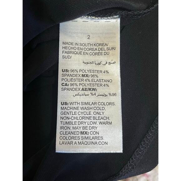 Chico’s NWT Classic Black Short Sleeve Top – Women’s Size 2. Wardrobe staple - Picture 6 of 8